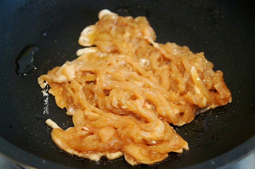 手抓饼卷鸡肉丝