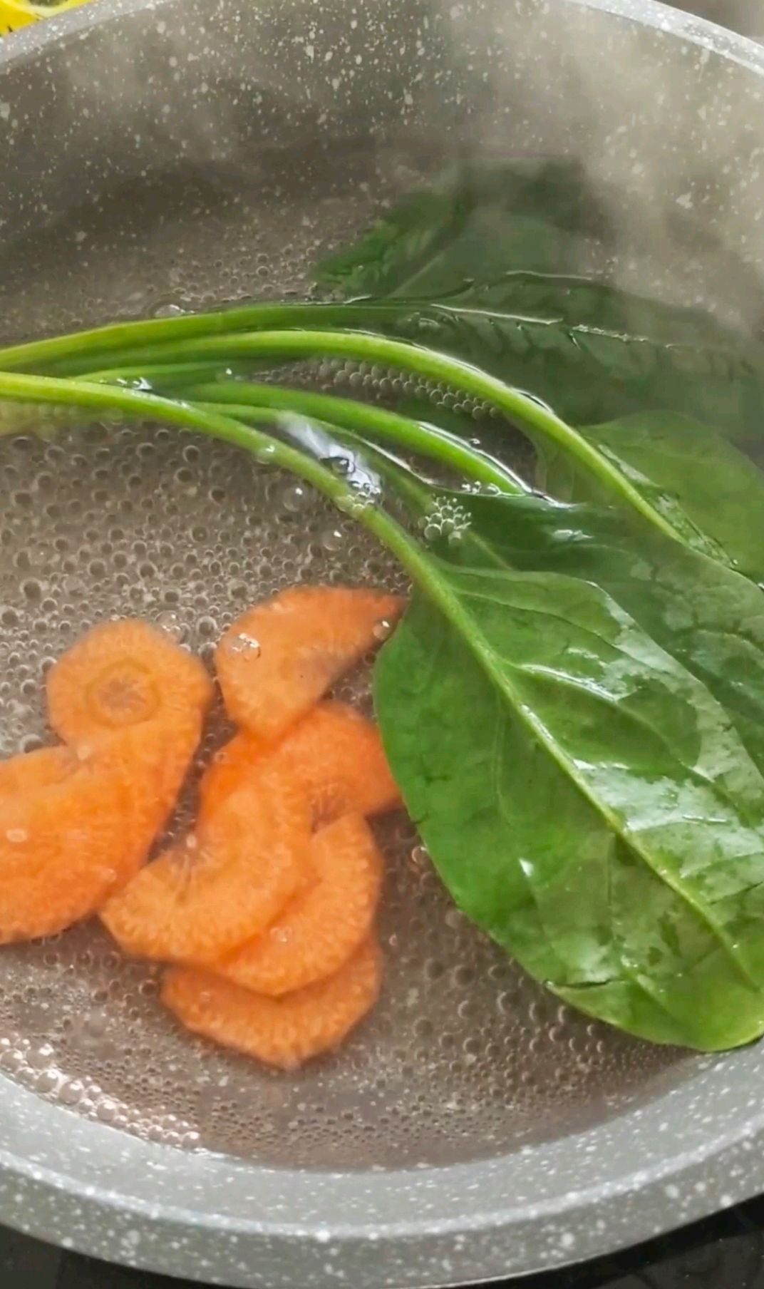 蔬菜蝴蝶面 8+宝宝辅食