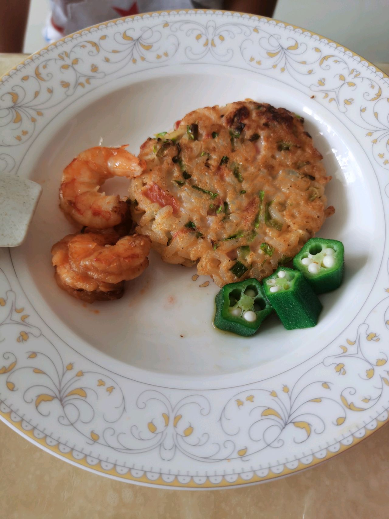 蔬菜米饭饼