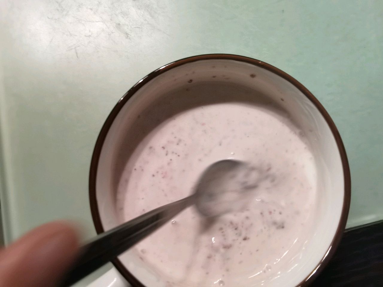 树莓酸奶水果碗