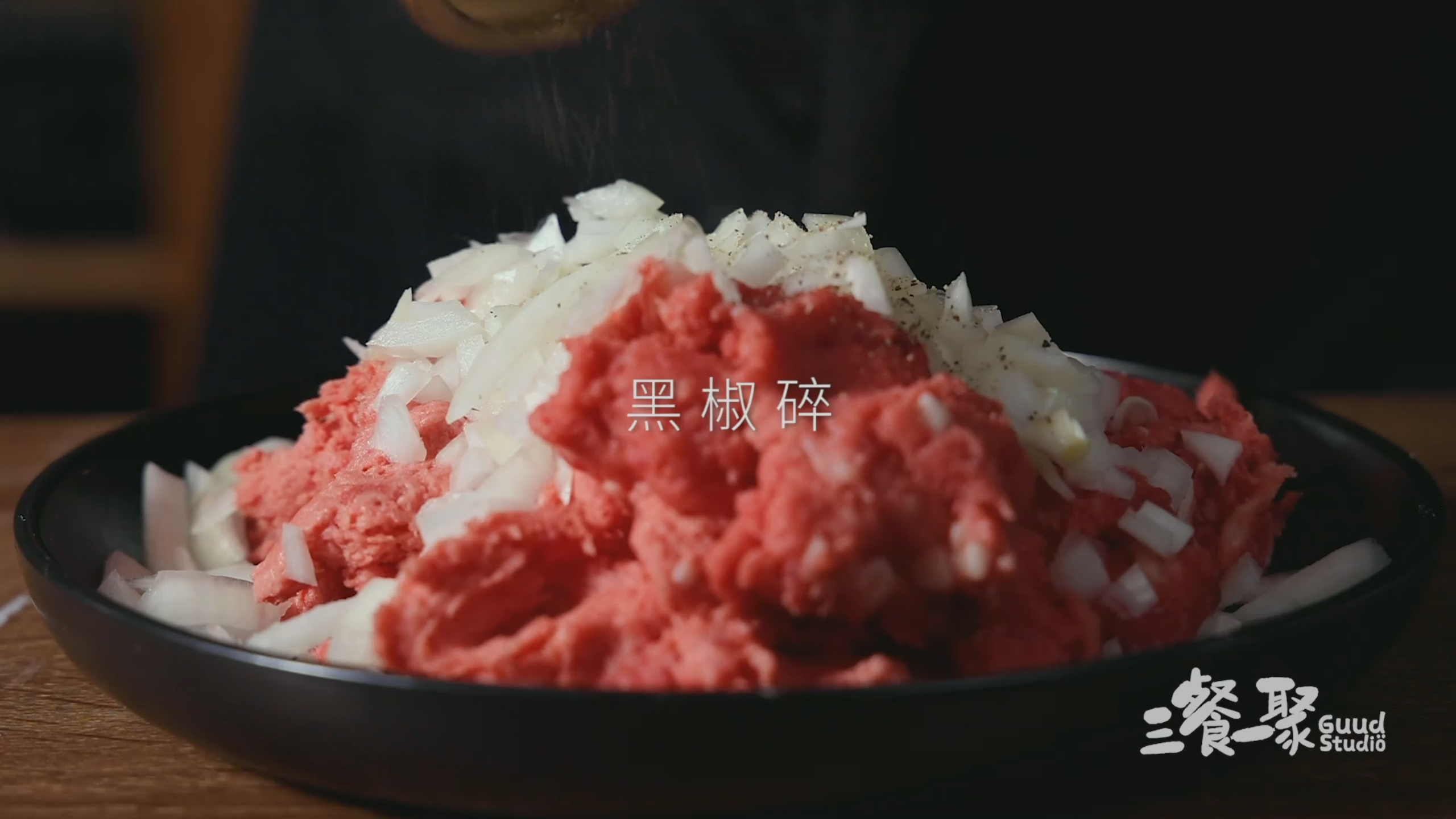 双层巨无霸牛肉芝士汉堡