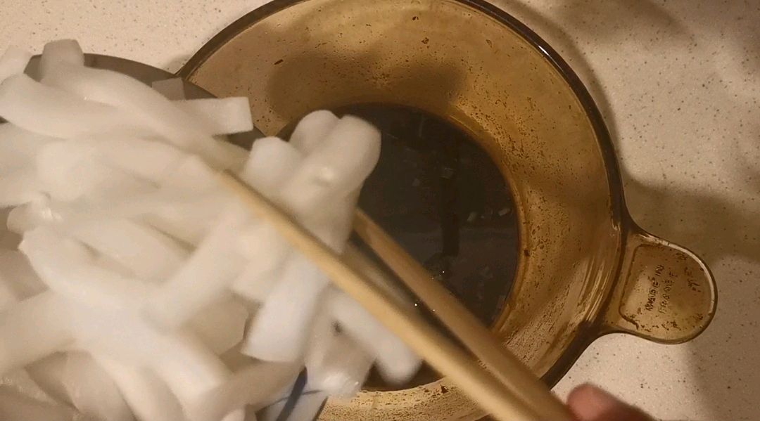 爽脆酱萝卜