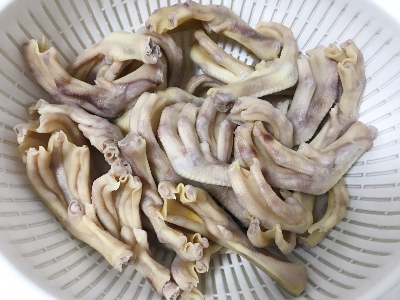 爽脆酸辣鸭掌