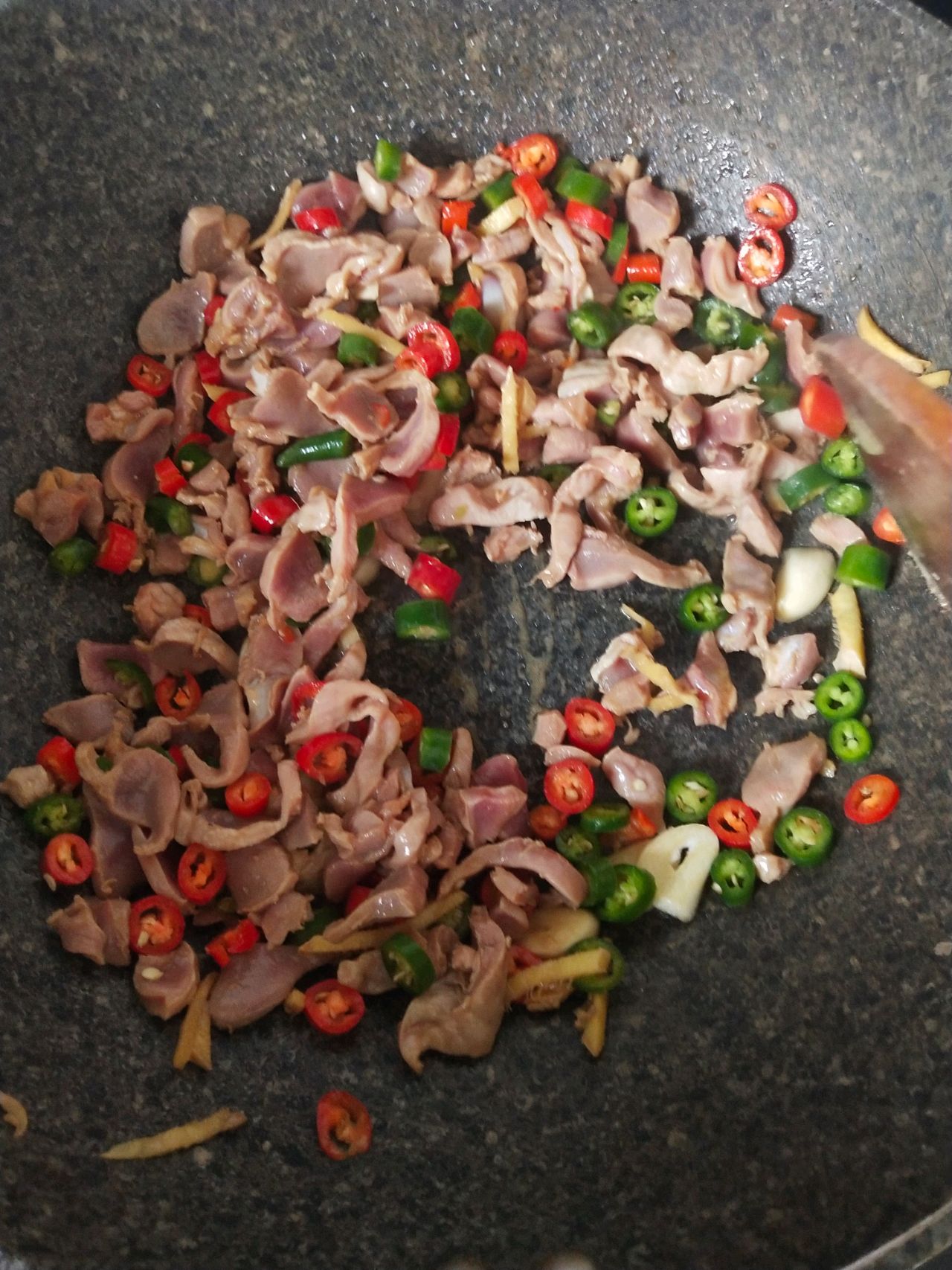 双椒豆角炒鸡胗超下饭