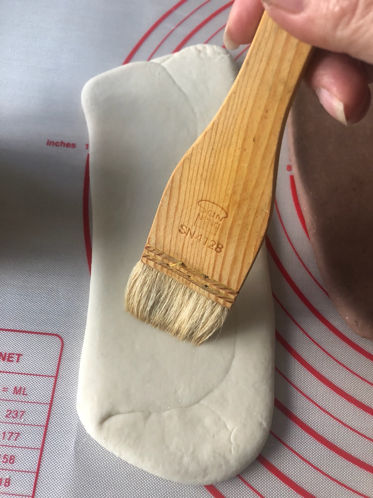 双色香肠花卷