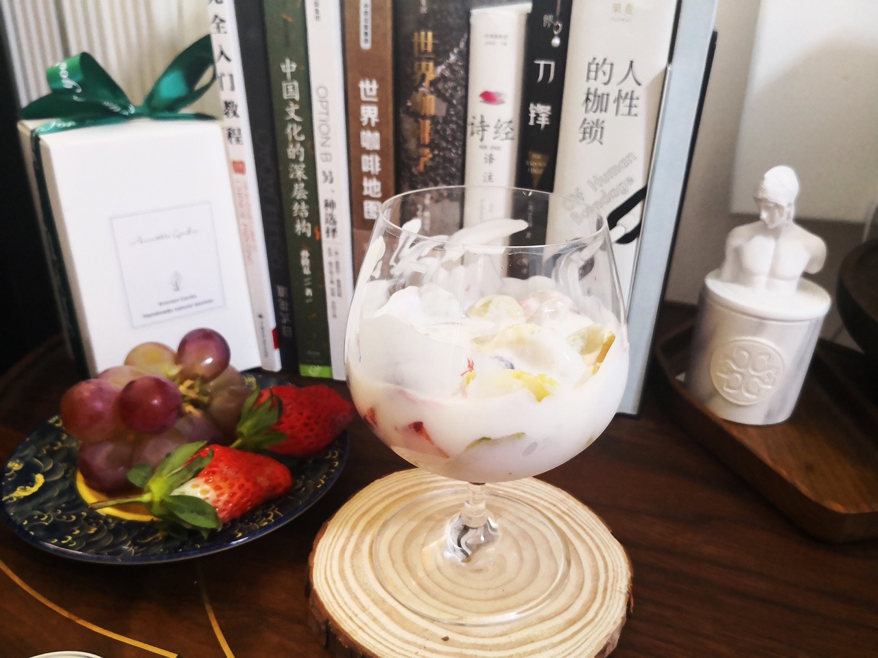 水果酸奶