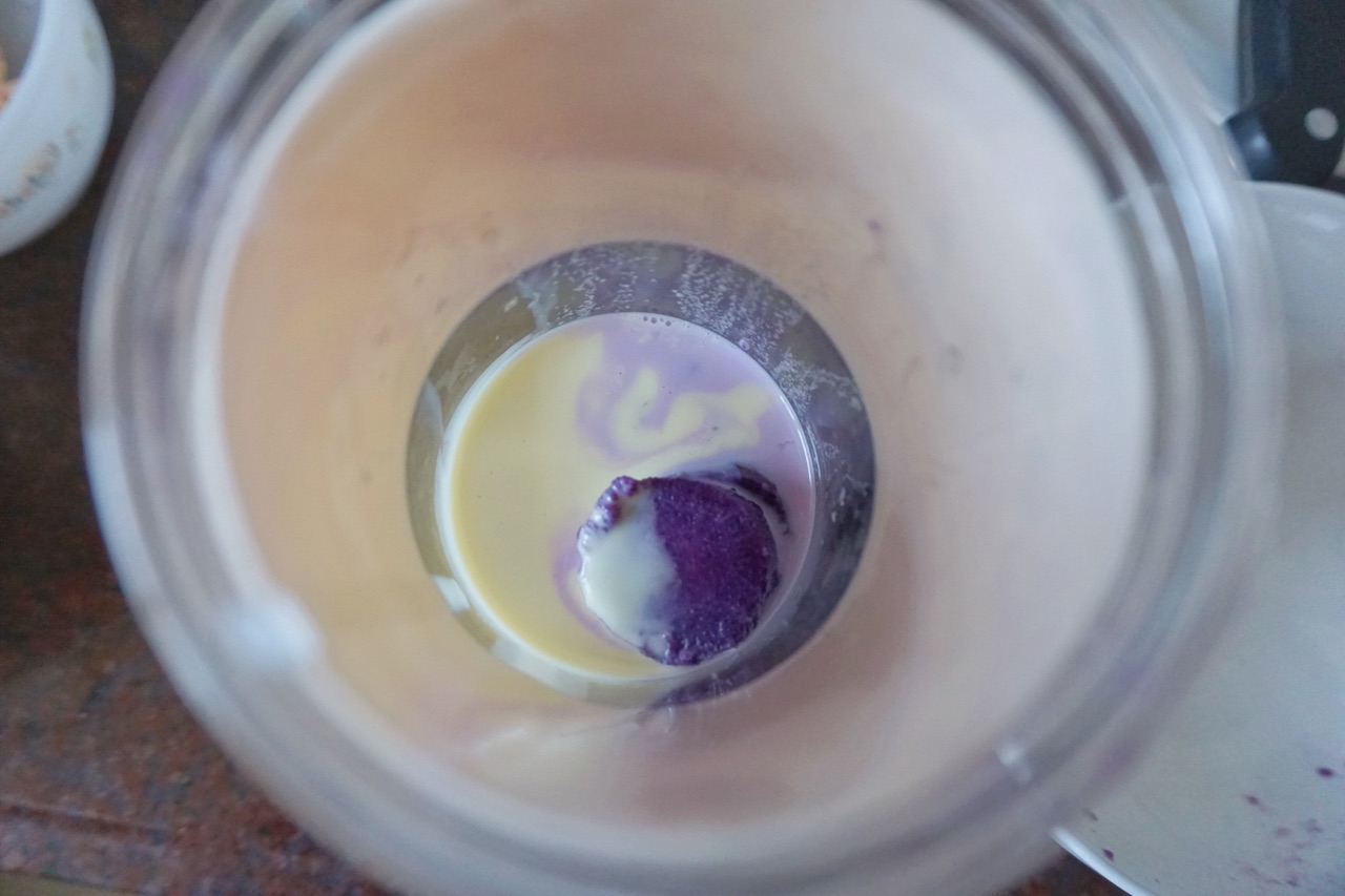 水果酸奶芝香紫薯泥