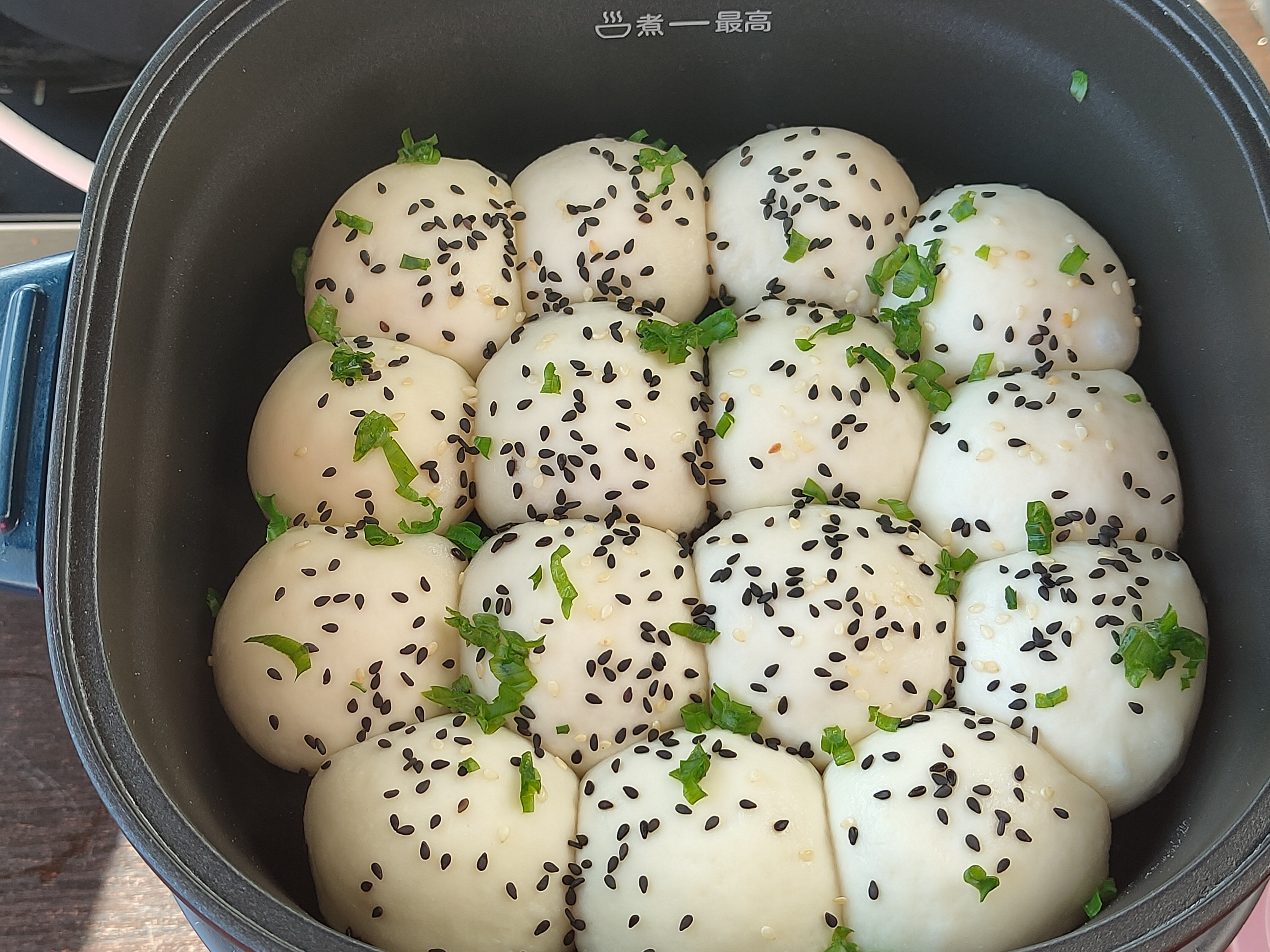 水煎包的家常做法︱色泽金黄饱满多汁