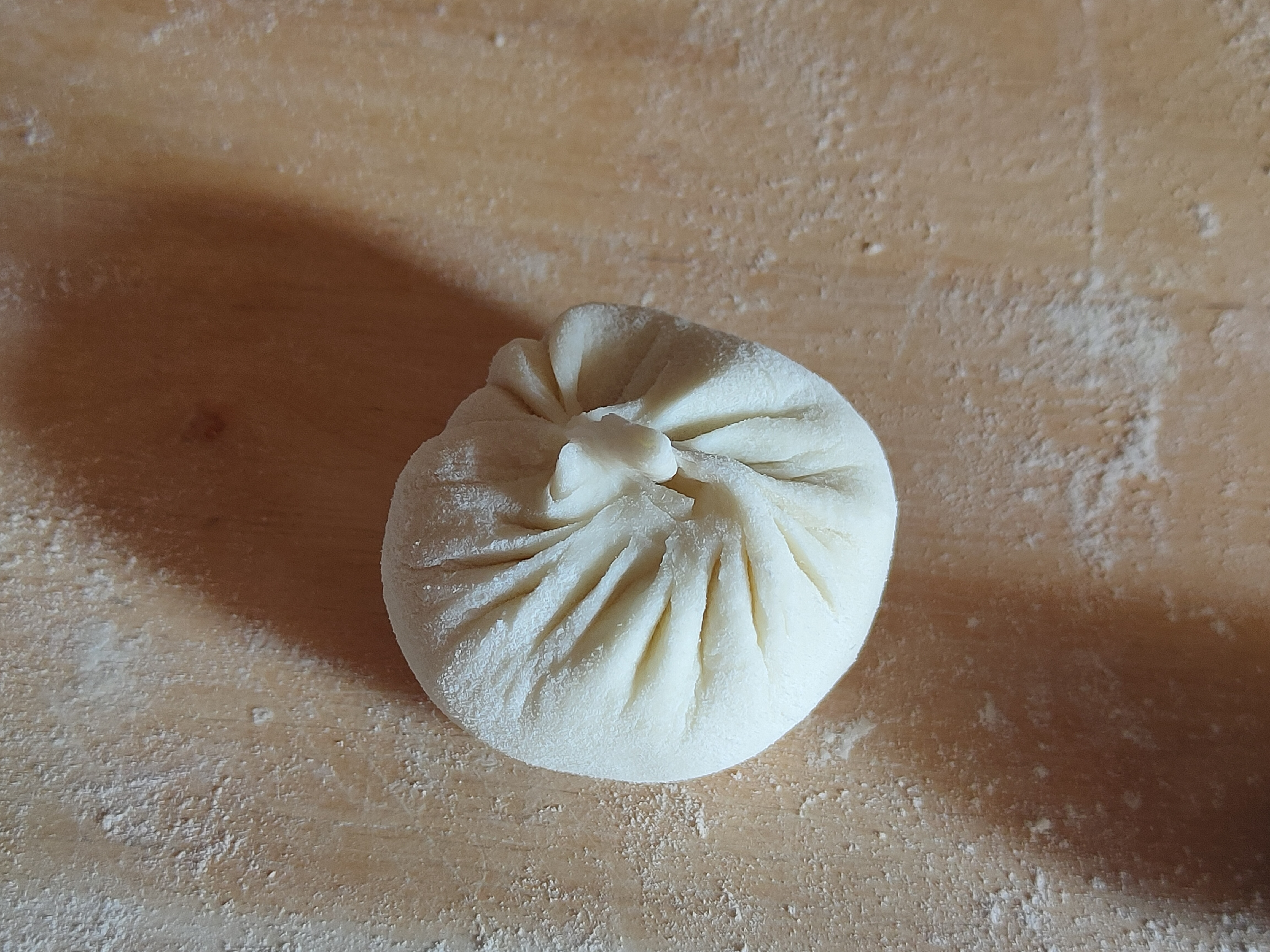 水煎包的家常做法︱色泽金黄饱满多汁