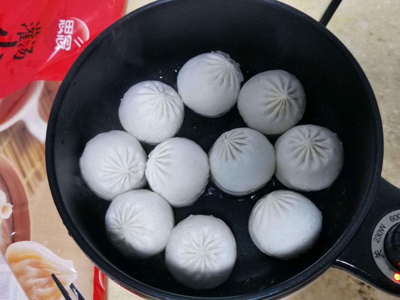 水煎脆皮灌汤包