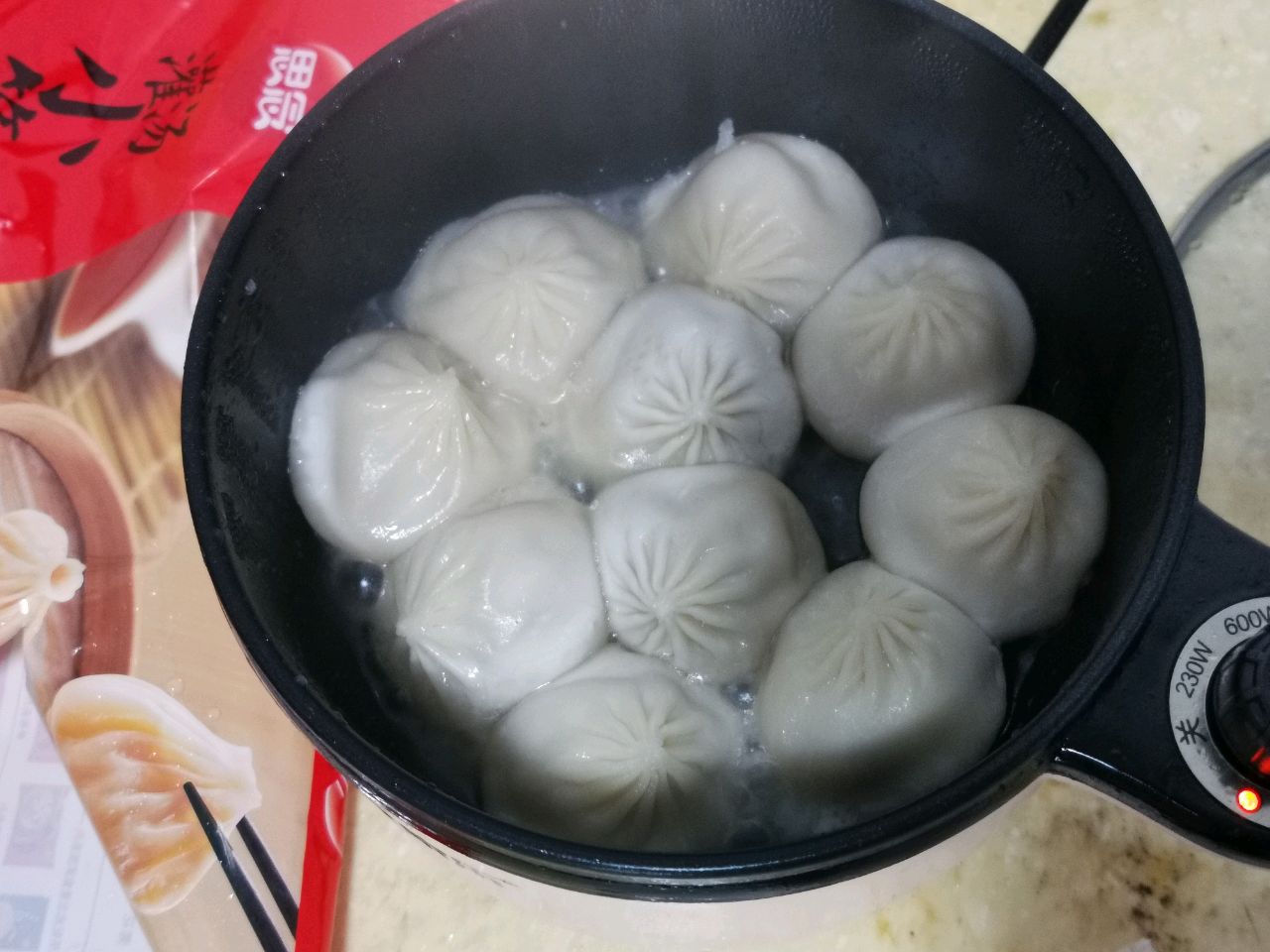 水煎脆皮灌汤包