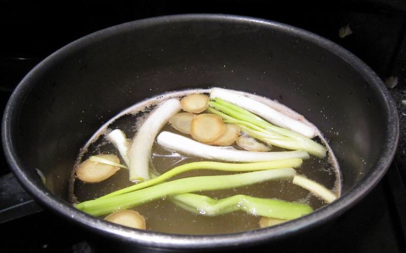 水晶盐焗鸡味凤爪