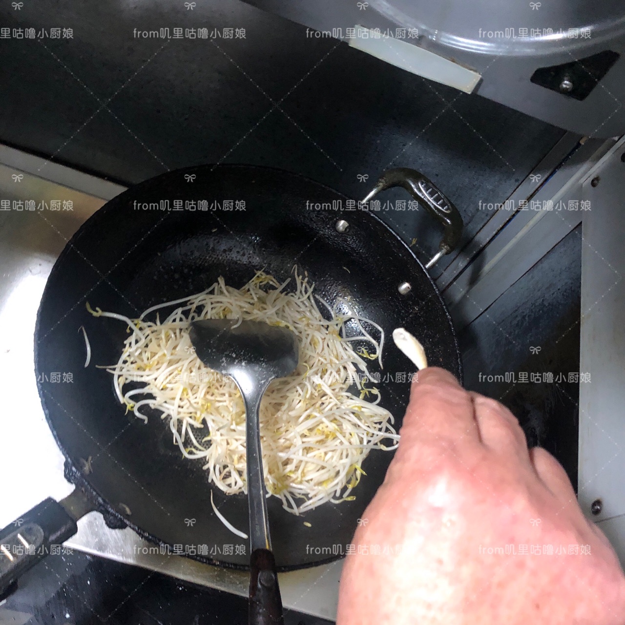 水煮牛肉（含切肉片绝招）