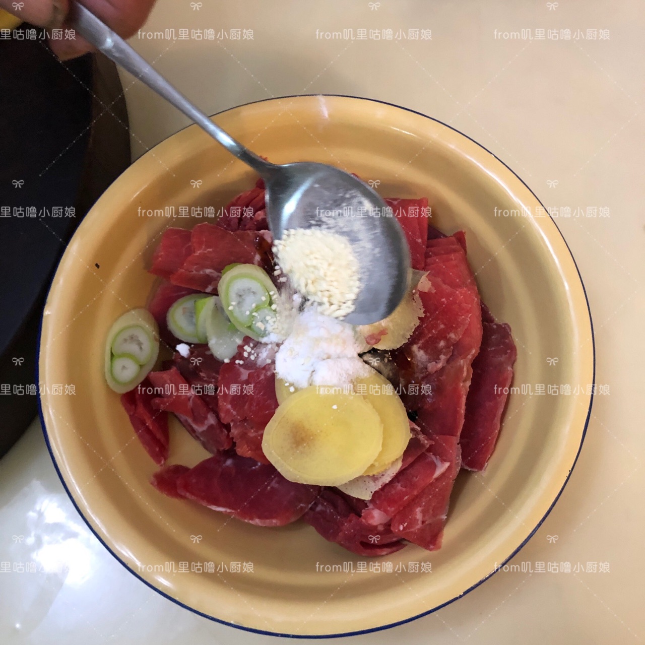 水煮牛肉（含切肉片绝招）