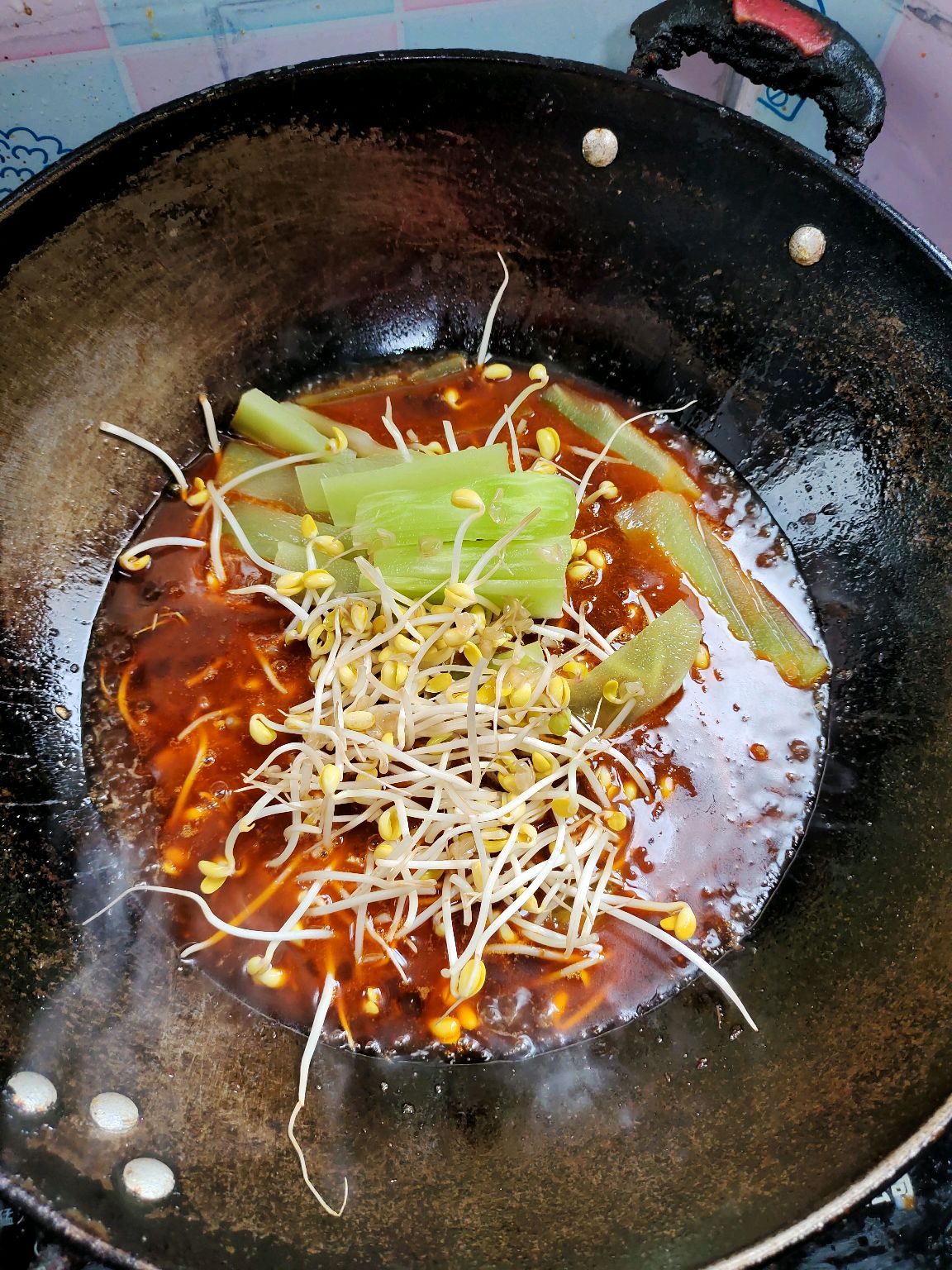水煮牛心