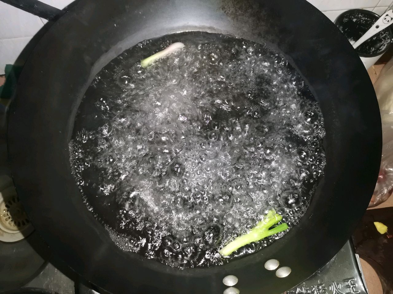 水煮虾