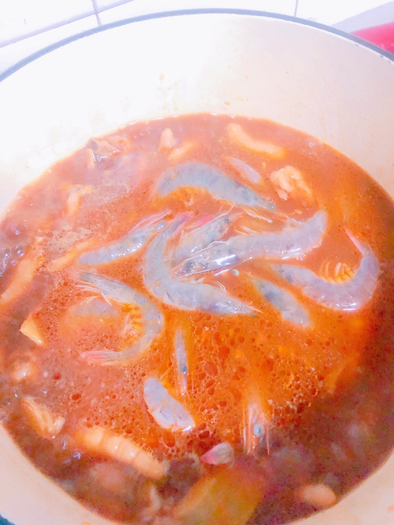 吮指肉蟹煲