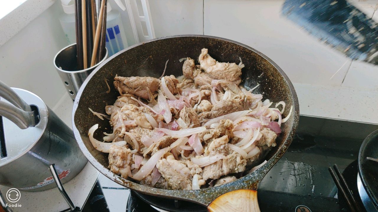 私房羊肉手抓饭 香的邻居都哭了
