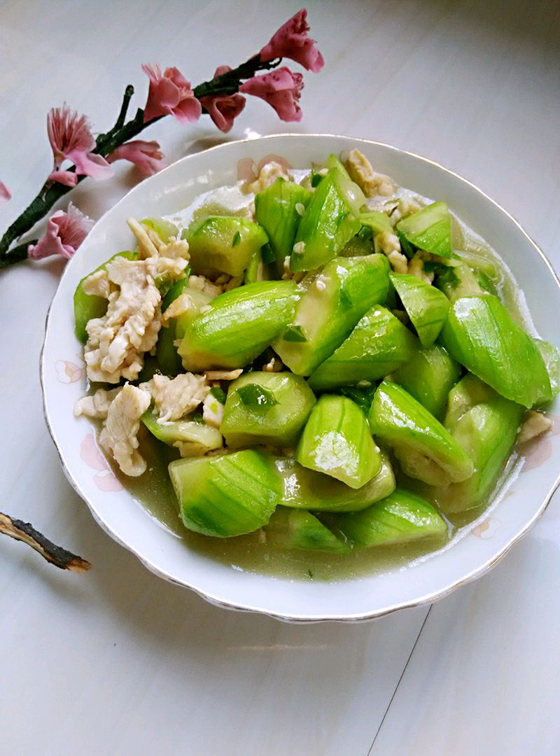 丝瓜炒肉丝