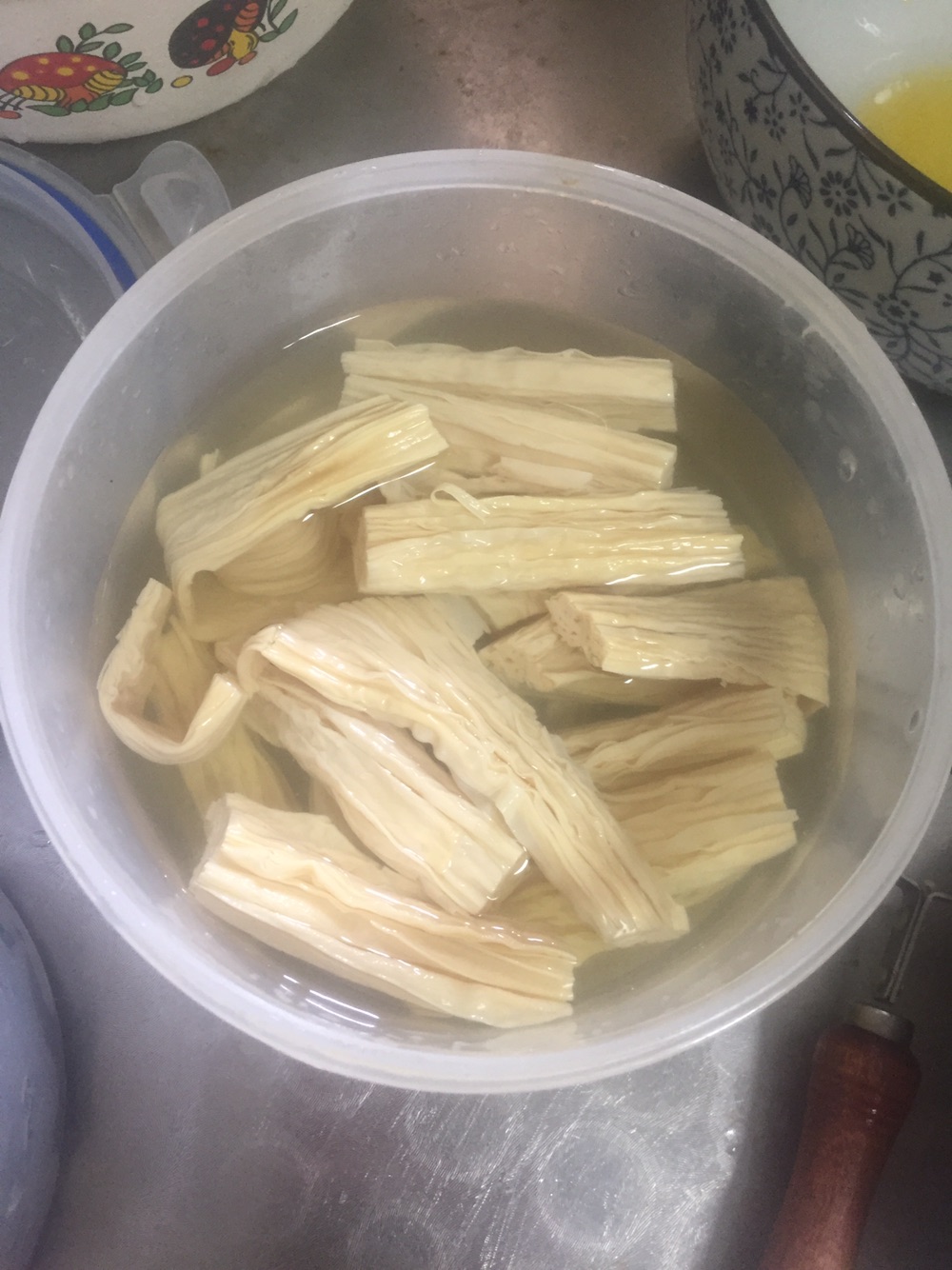 丝瓜腐竹木耳汤