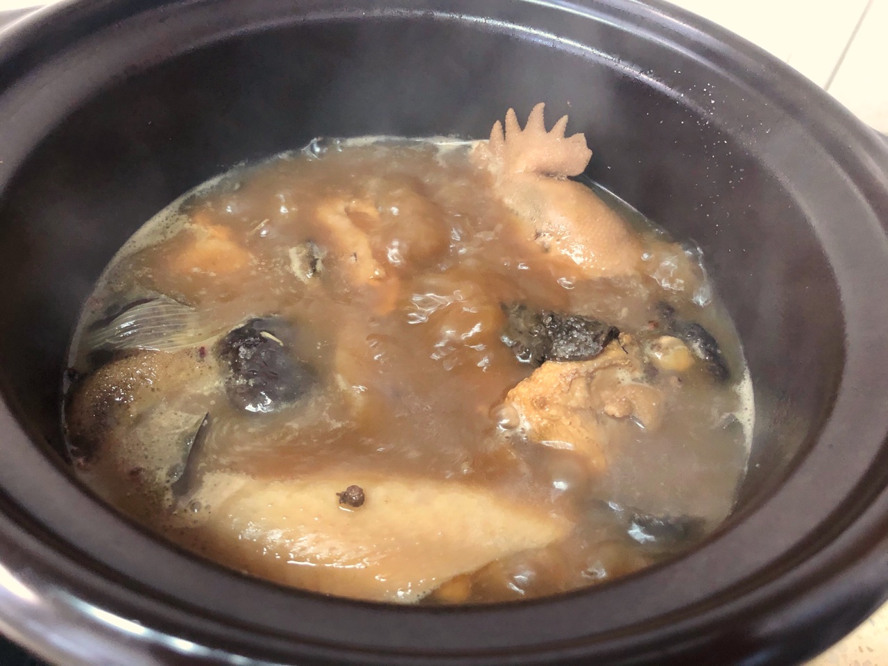 松蛾粉皮炖鸡