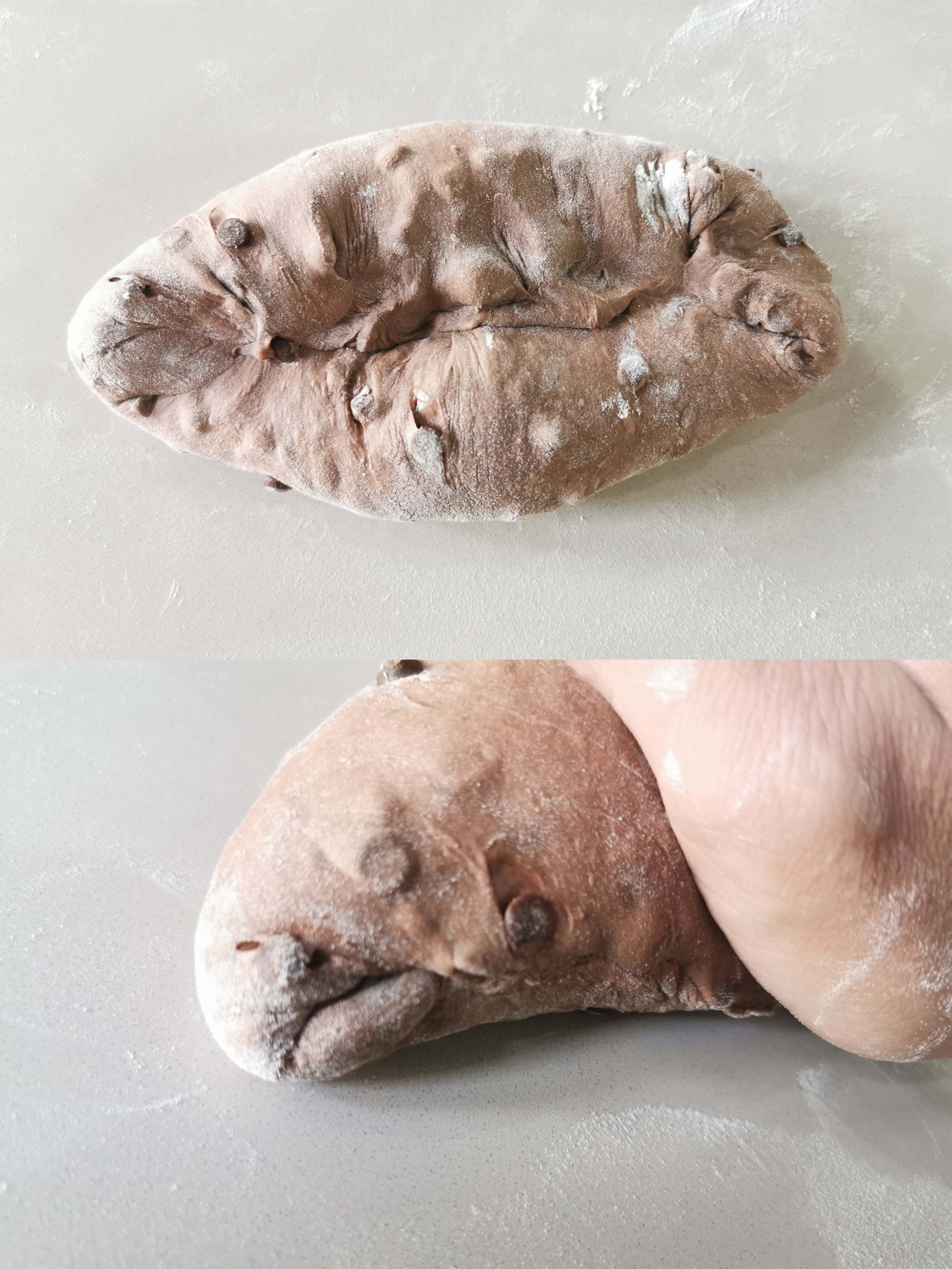 松软浓郁的巧克力软欧包