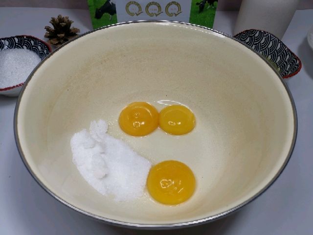 松软香甜口感奶香绵软 华夫饼