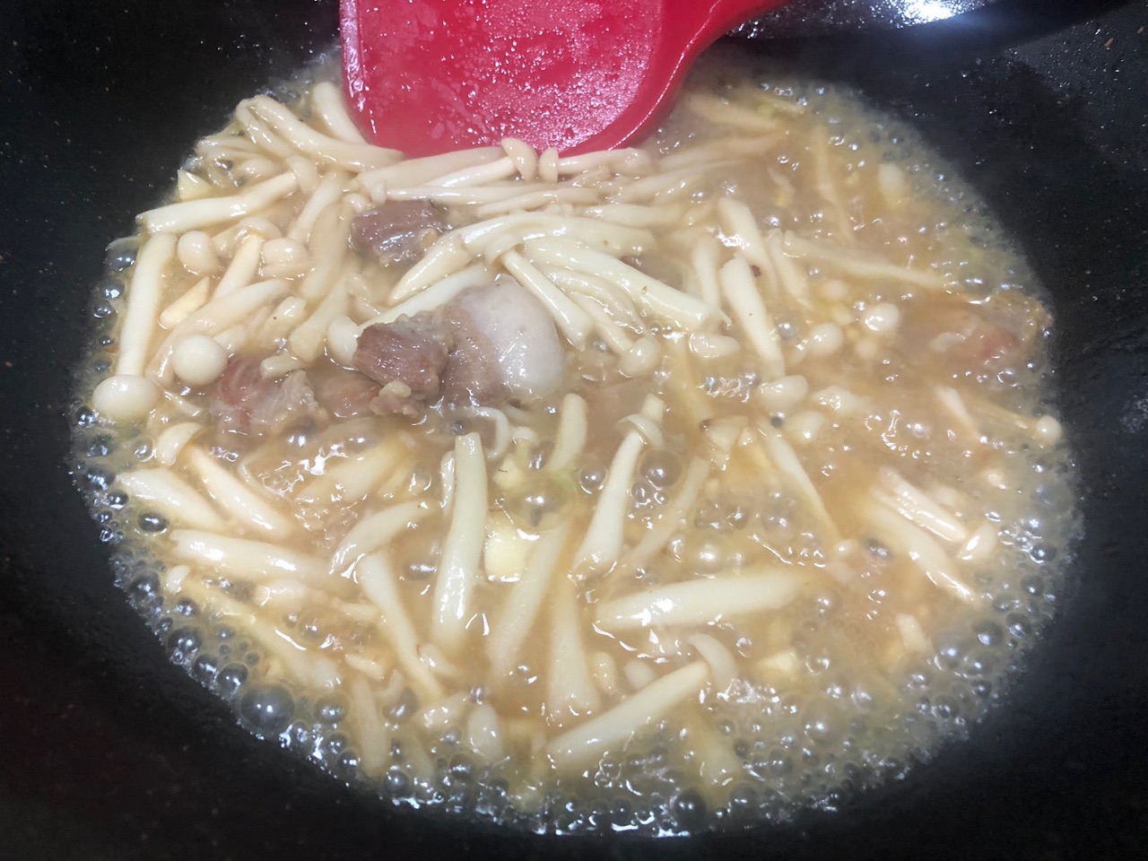 素炒白玉菇