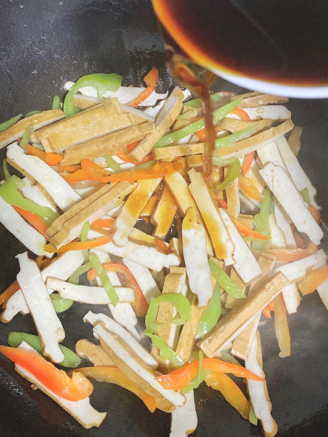 素炒豆干