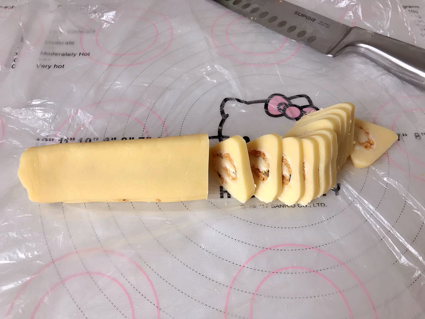 酥脆可口的海苔肉松夹心饼干