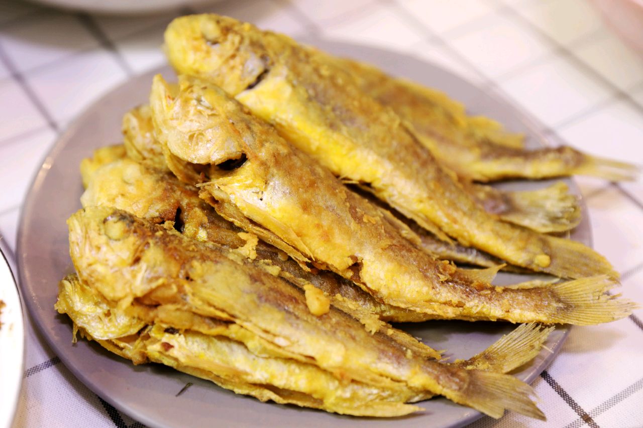 酥脆可口的香煎小黄花鱼