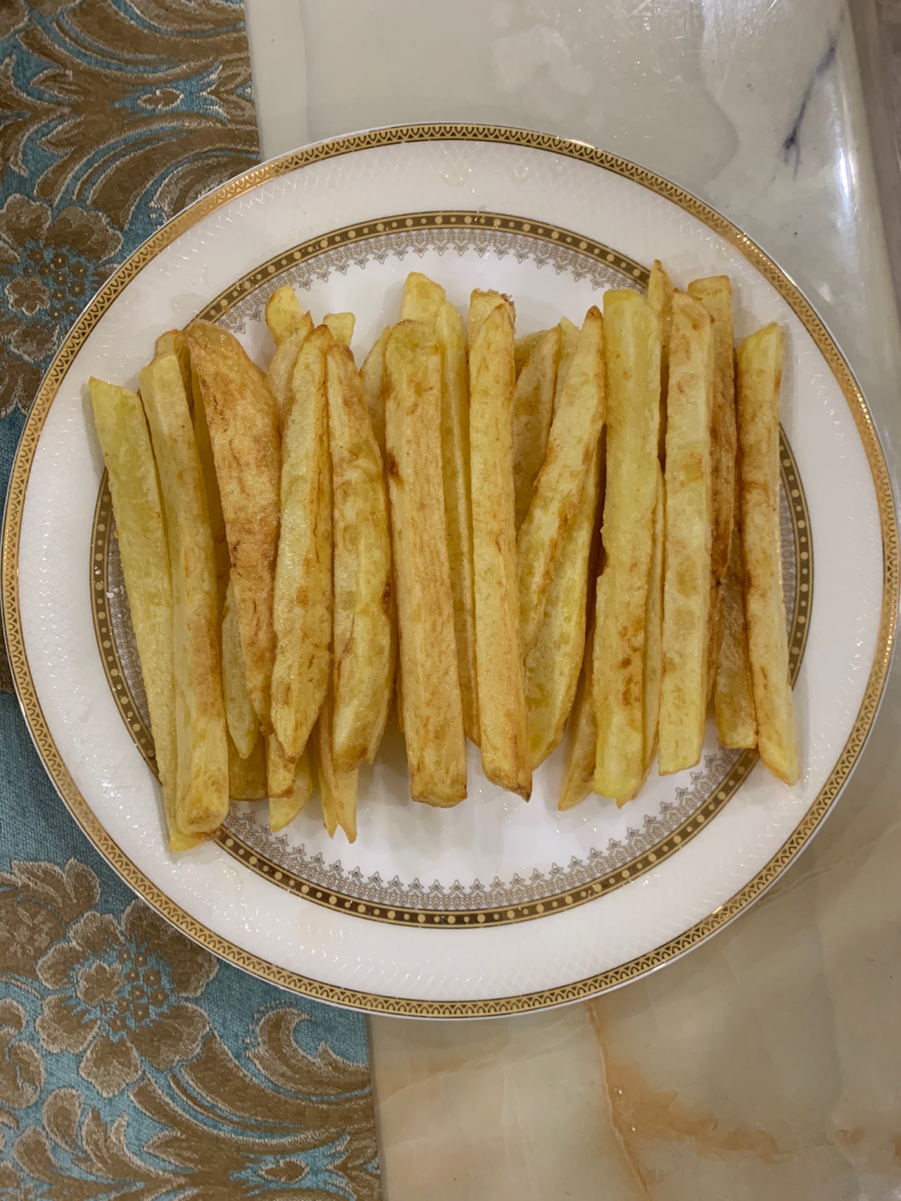 酥脆炸薯条