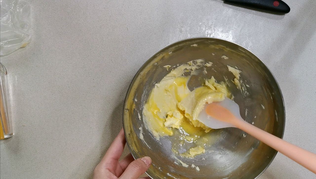 酥到掉渣的菠萝包