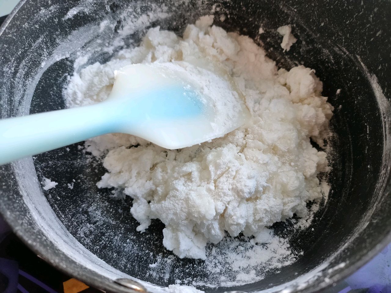 酥到掉渣的老婆饼