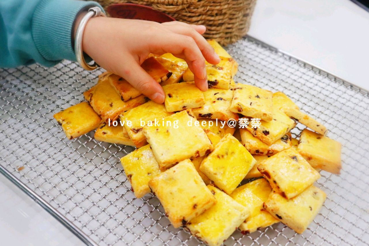 酥到掉渣渣｜【蔓越莓杏仁奶酥】