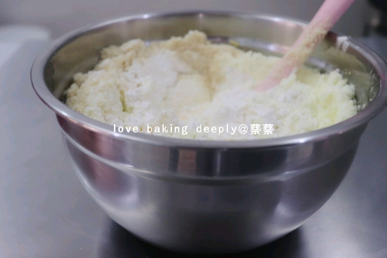 酥到掉渣渣｜【蔓越莓杏仁奶酥】