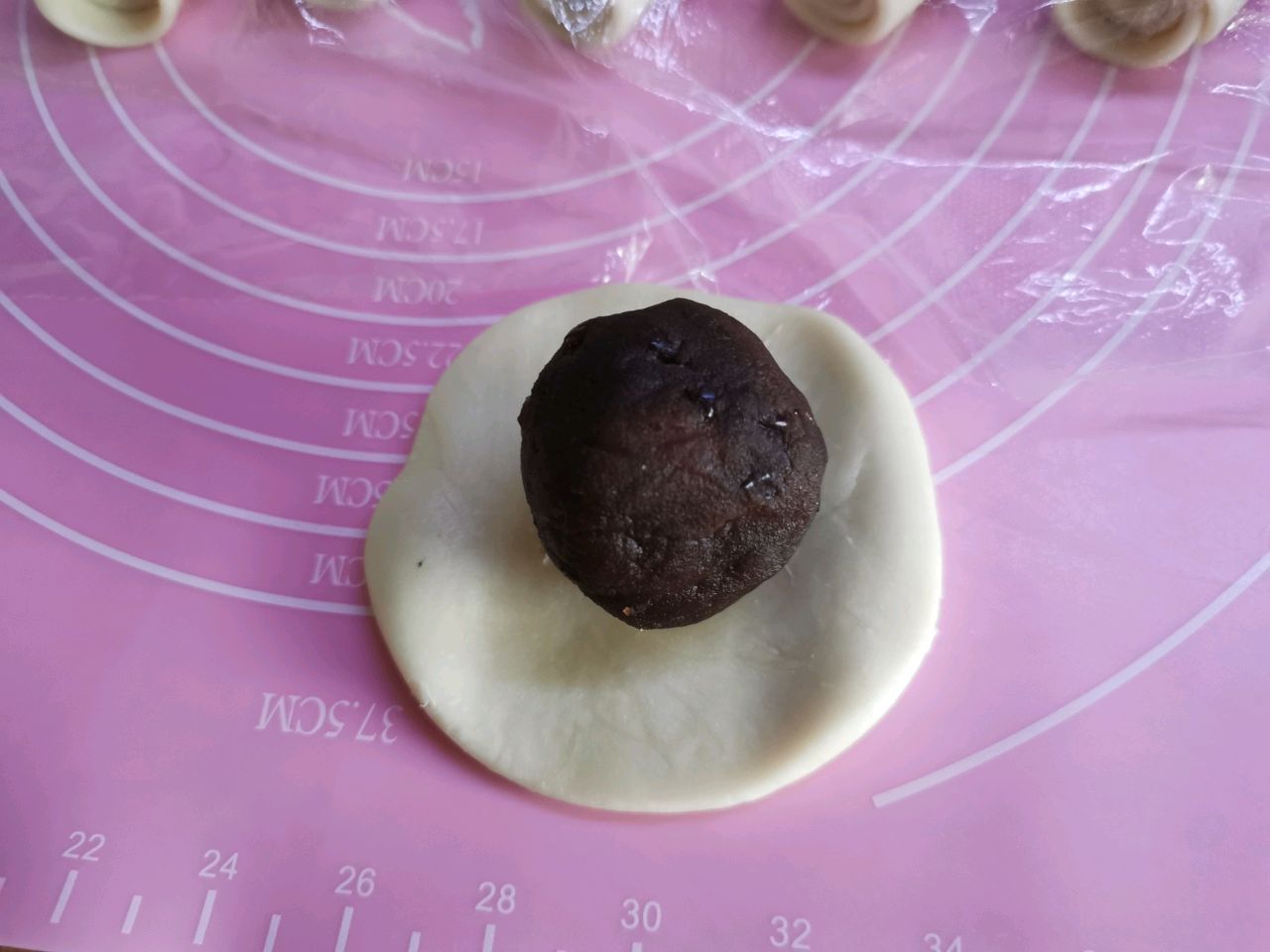 酥的掉渣的蛋黄酥