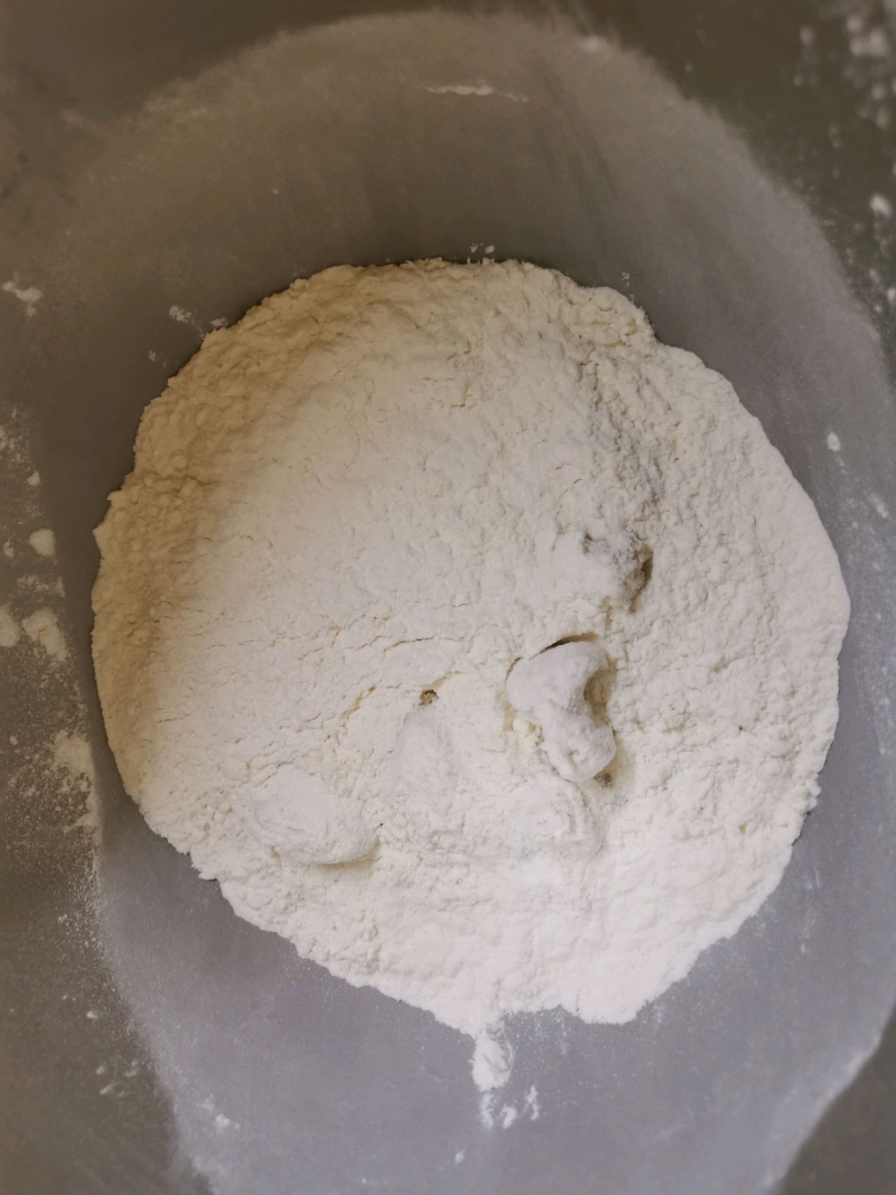 酥的掉渣的蛋黄酥