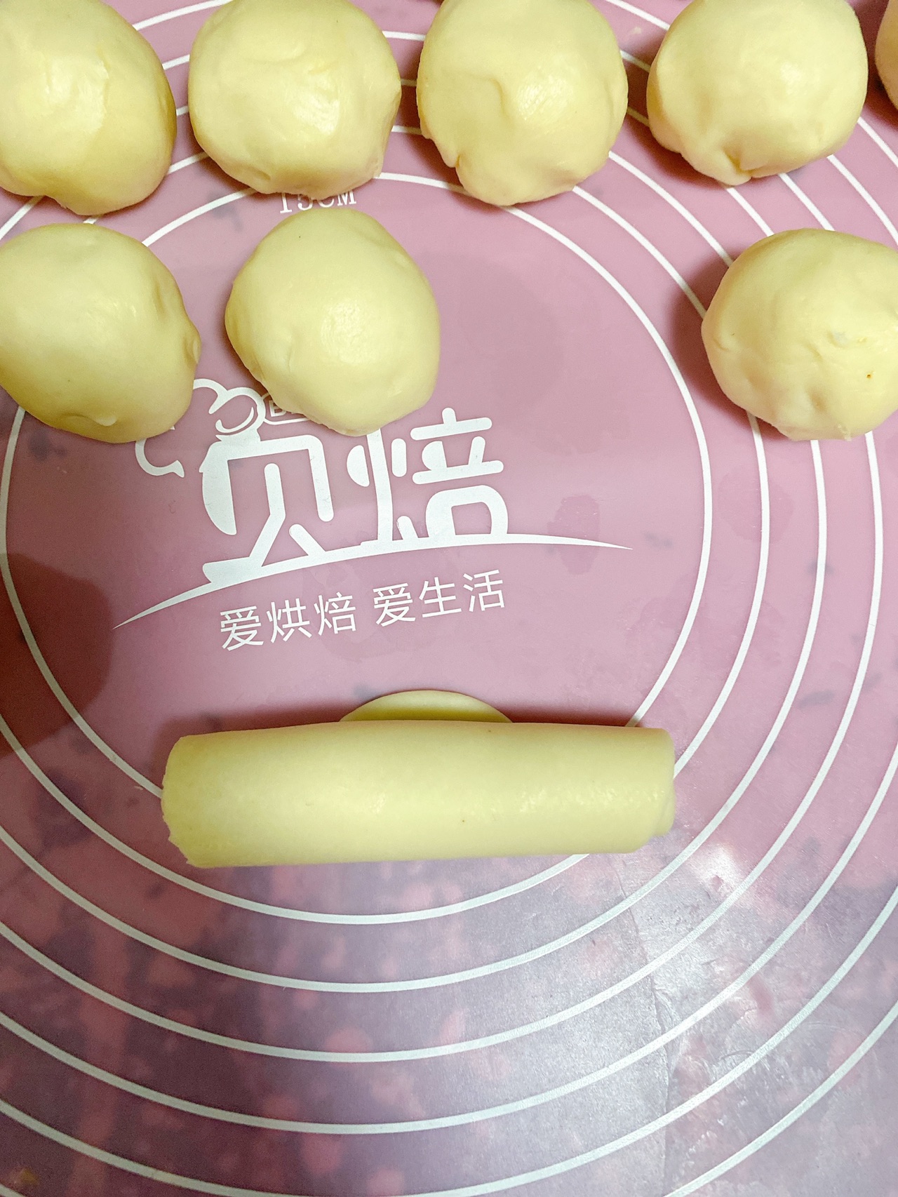 酥的掉渣的 奶黄酥