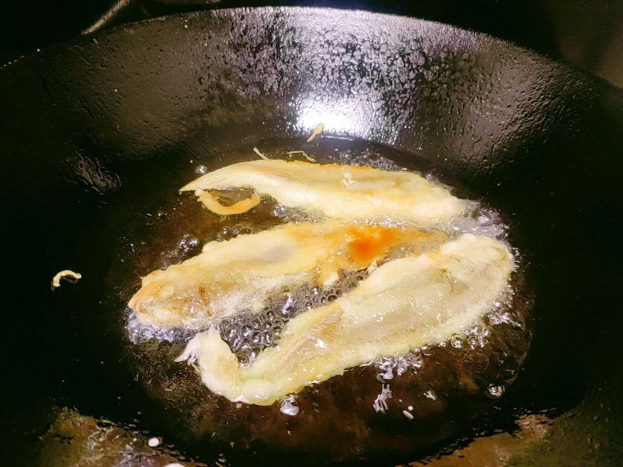 酥香可口炸黄花