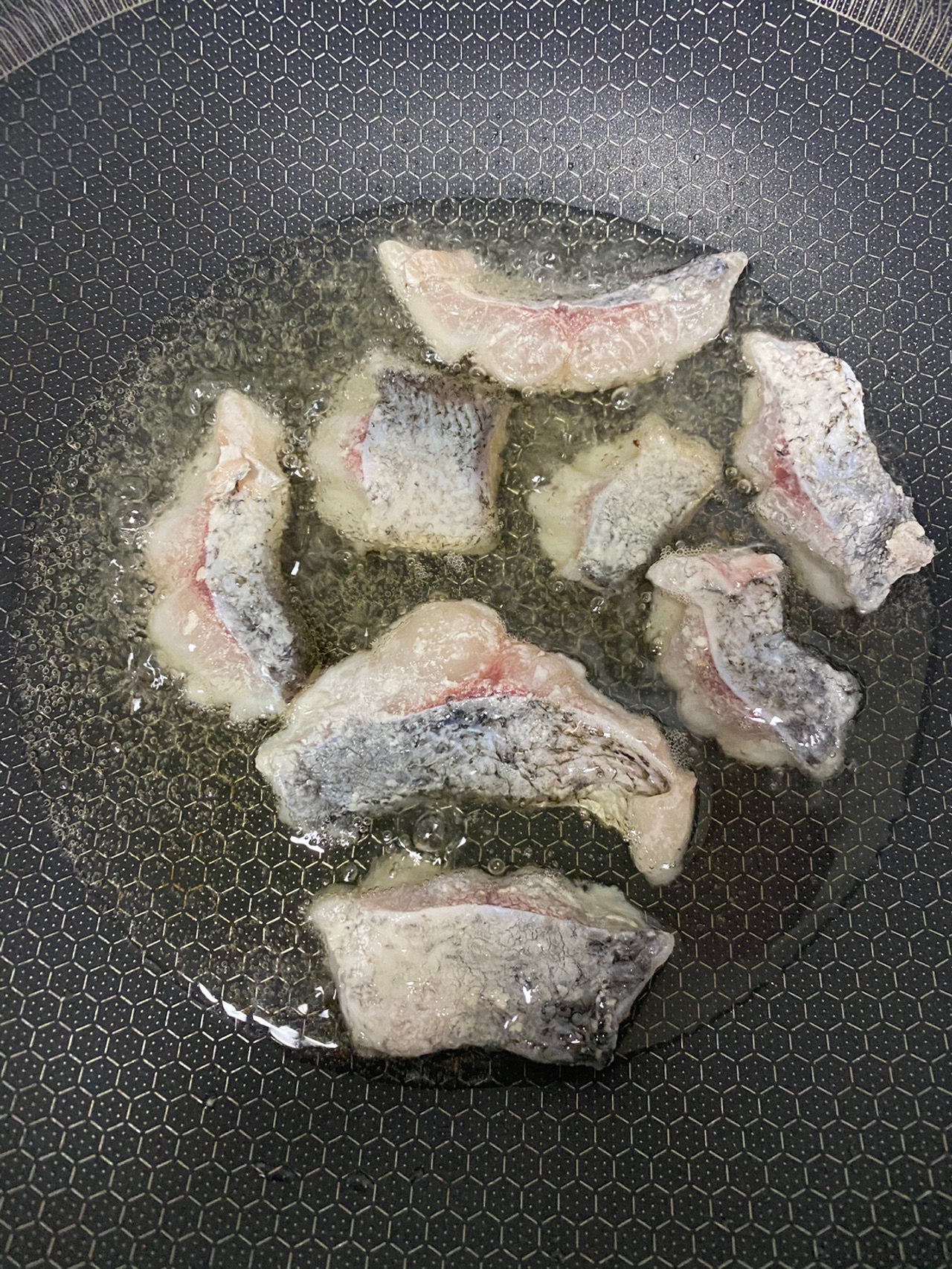 酥鱼