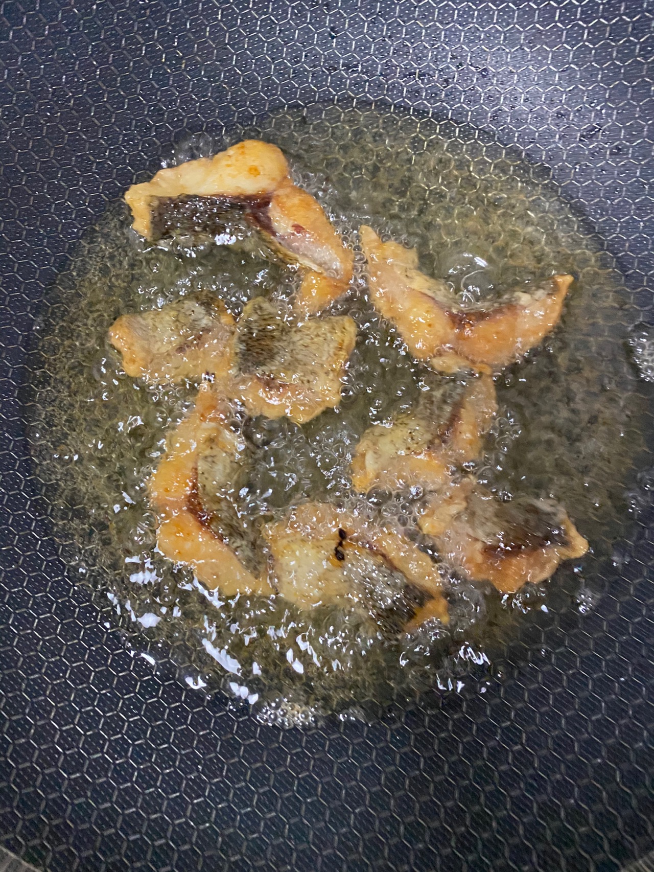 酥鱼