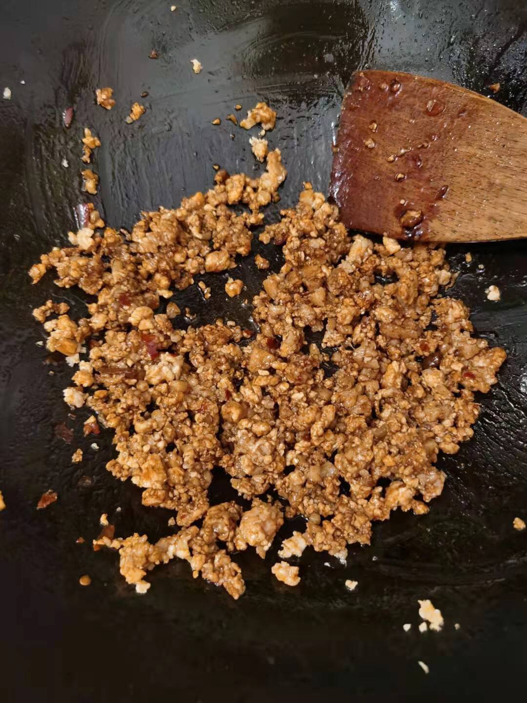 酸菜炒肉沫