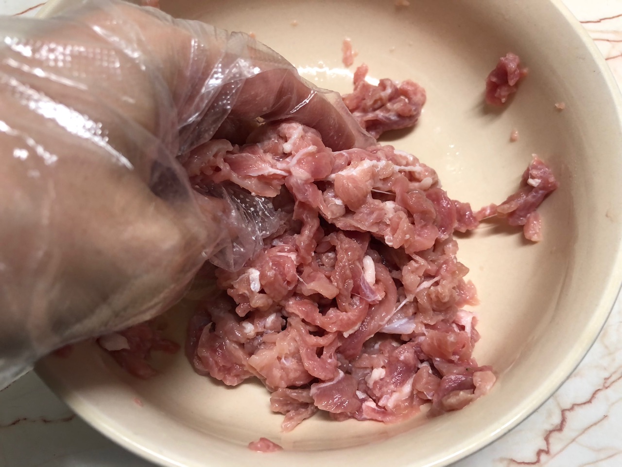 酸菜炒肉丝