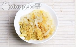 酸菜粉丝加拿大北极虾煲