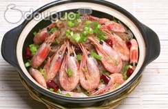 酸菜粉丝加拿大北极虾煲
