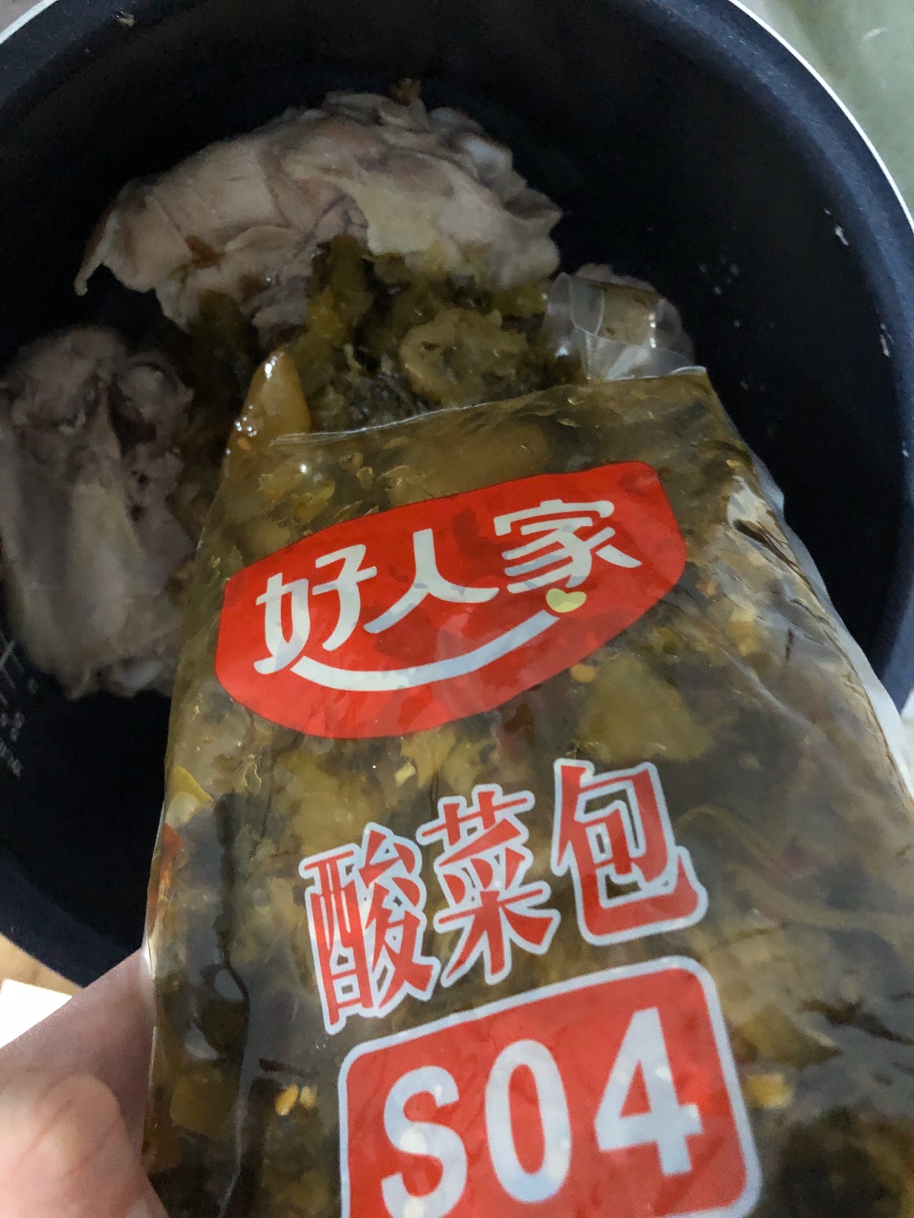 酸菜鸡肉煲（电饭锅就能做）