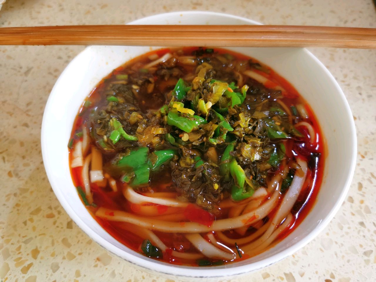 酸菜米粉