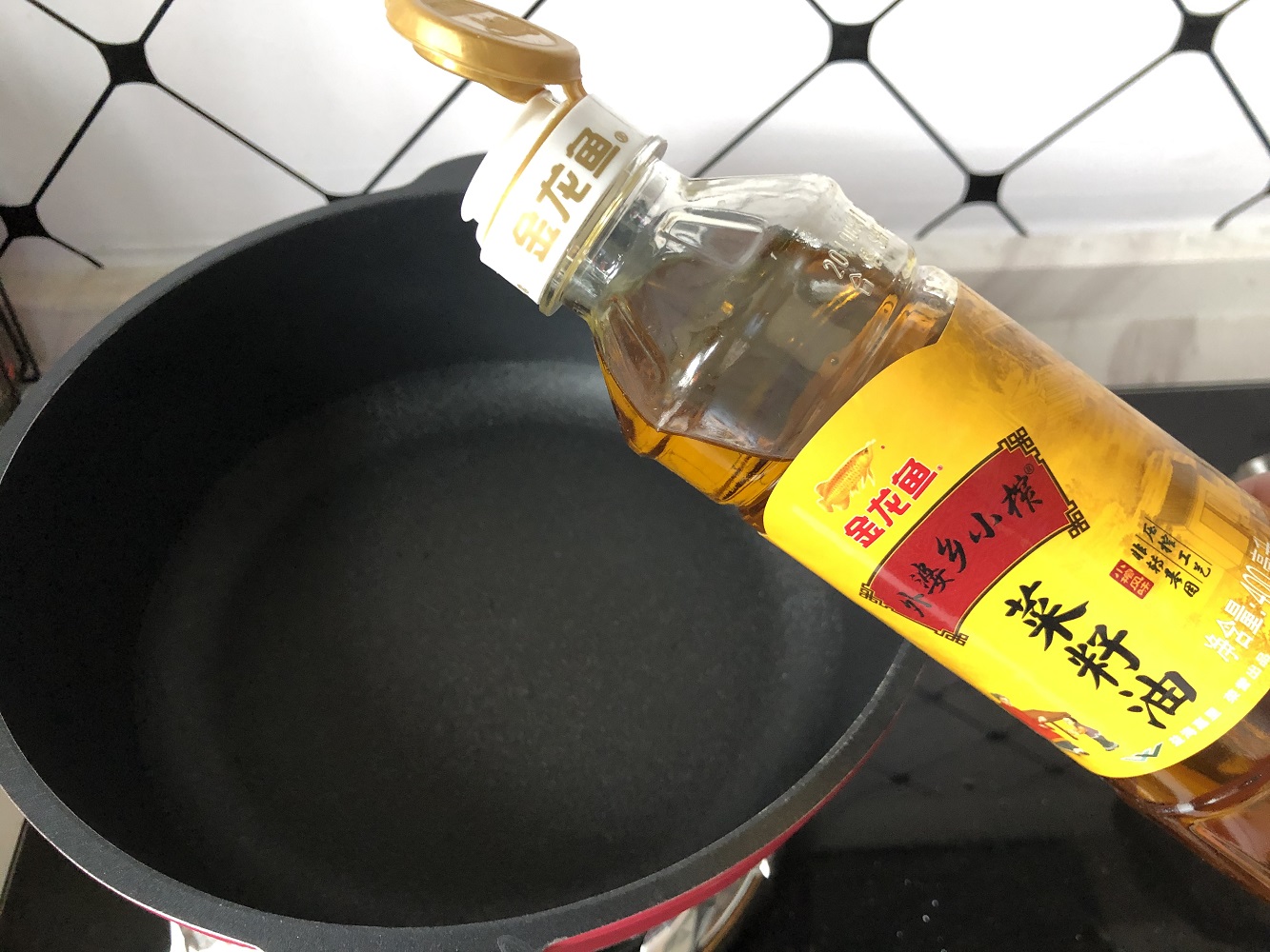 酸菜肉丝炒毛豆