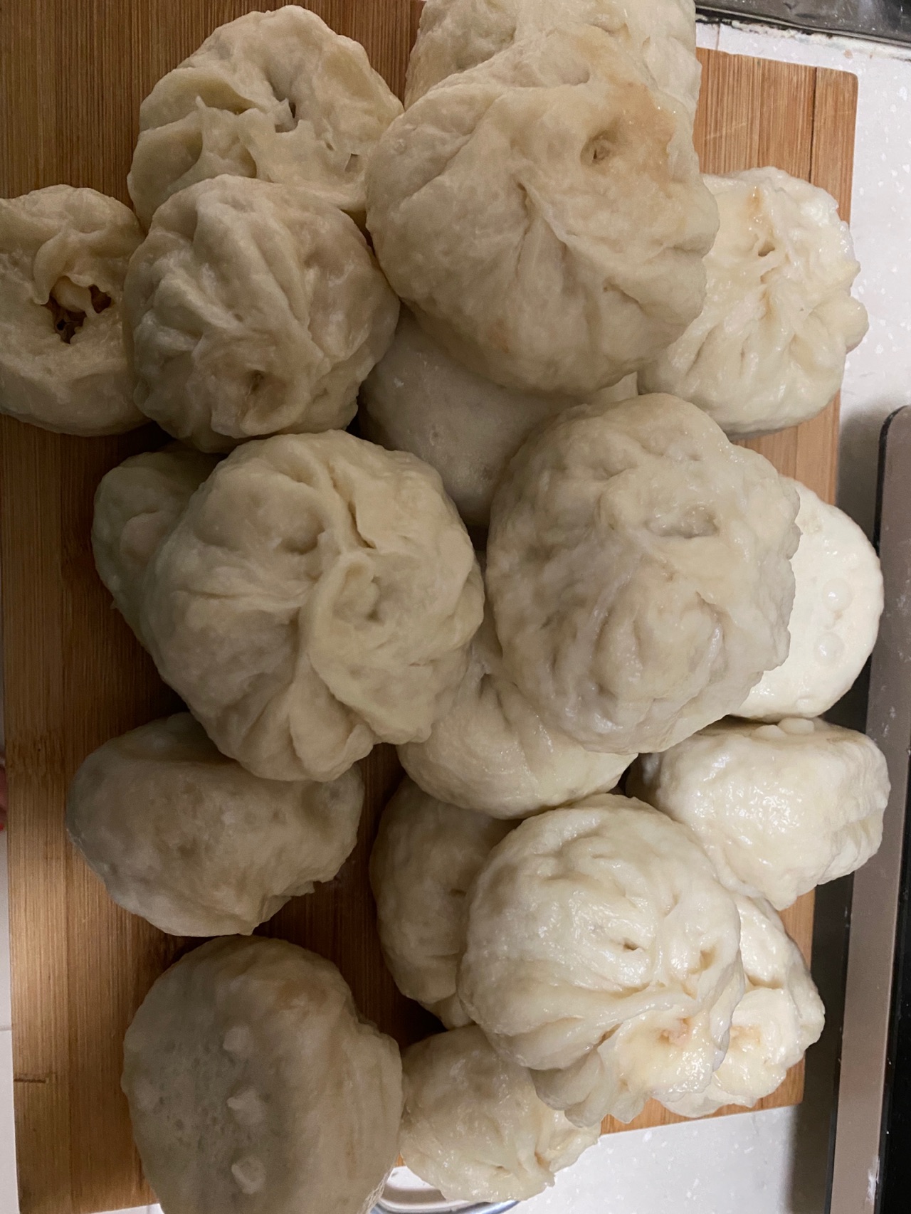 酸菜猪肉包子